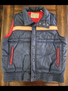 Alpine Navy Puffer Vest with Red Lining and Cream Stripe